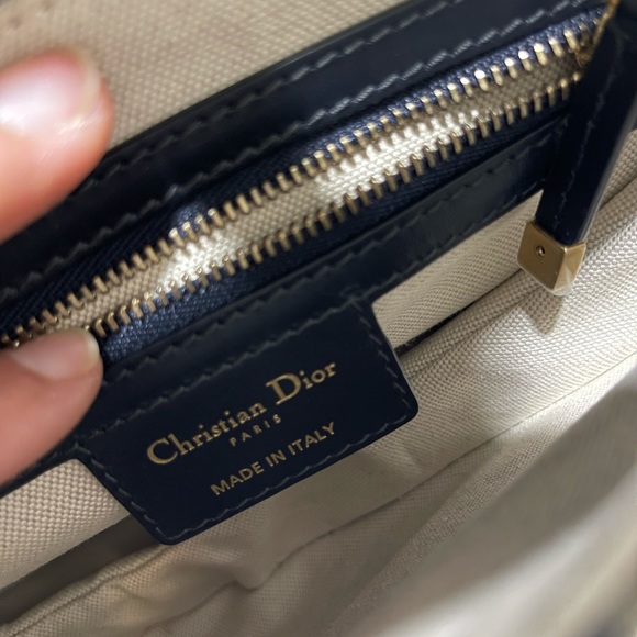 💙🤍Iconic Dior saddle bag-Regular size. - Picture 8 of 13